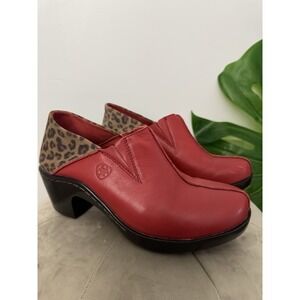 ARIAT Kick Back Clogs Red Leather Leopard Print Mules Advanced Stability 7.5